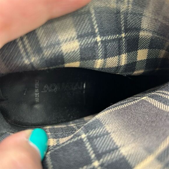 Aquatalia Women's Black Leather Ankle Boots Size 7 High Heel Back Zip Closure - Picture 13 of 13